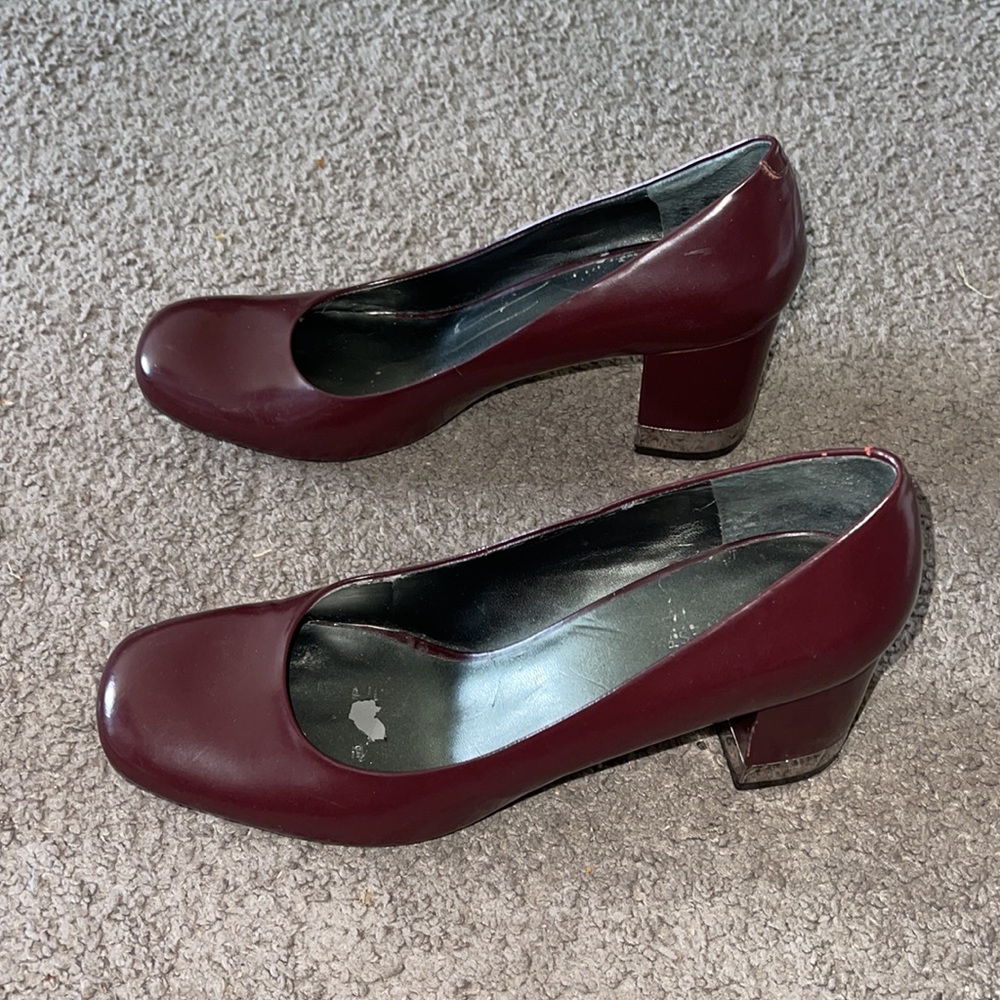 Elegant Burgundy Nine West Women's Pumps Heels